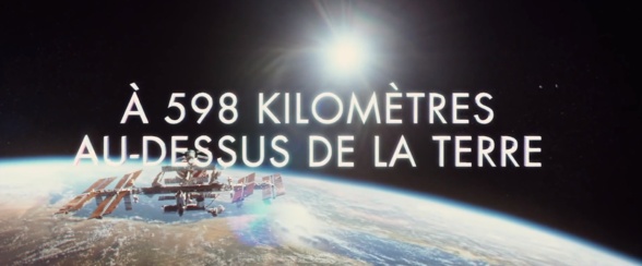ISS : Station Spatiale Internationale, vitesse : 28.000 Km/h... ISS : Station Spatiale Internationale, vitesse : 28.000 Km/h...