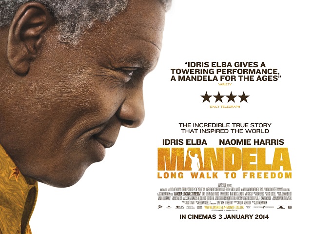 Une synchronicité remarquable : le film "Mandela, un long chemin vers la Liberté" retraçant sa vie a été projeté jeudi soir dernier en avant-première à Londres alors que l'on apprenait son décès...